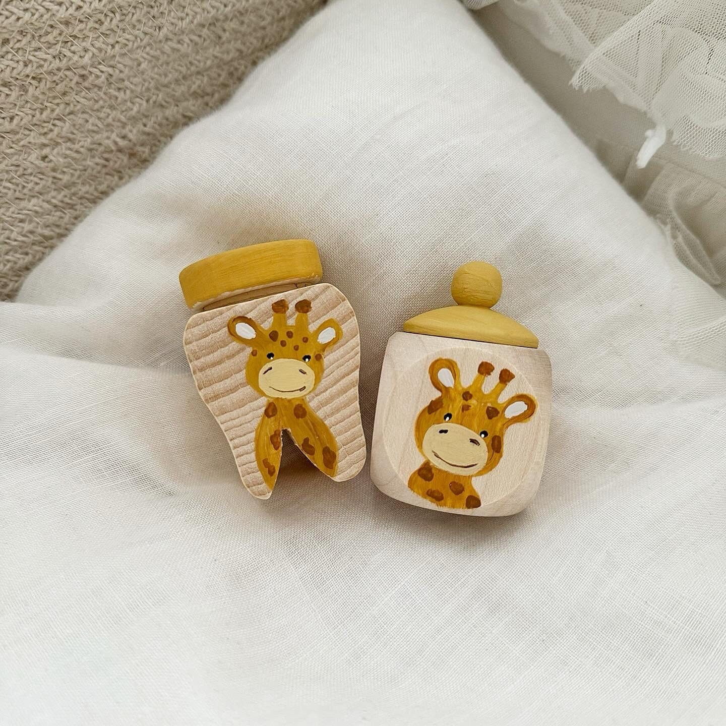 Zahndose, Lockendose Giraffe mit gelbem Deckel - Wood Kids World